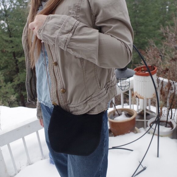 Vintage 40s Black Pleated Evening Purse By DuVal - Picture 5 of 5